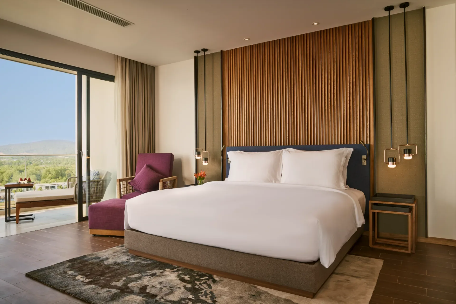 Sea View Suite Room with Balcony