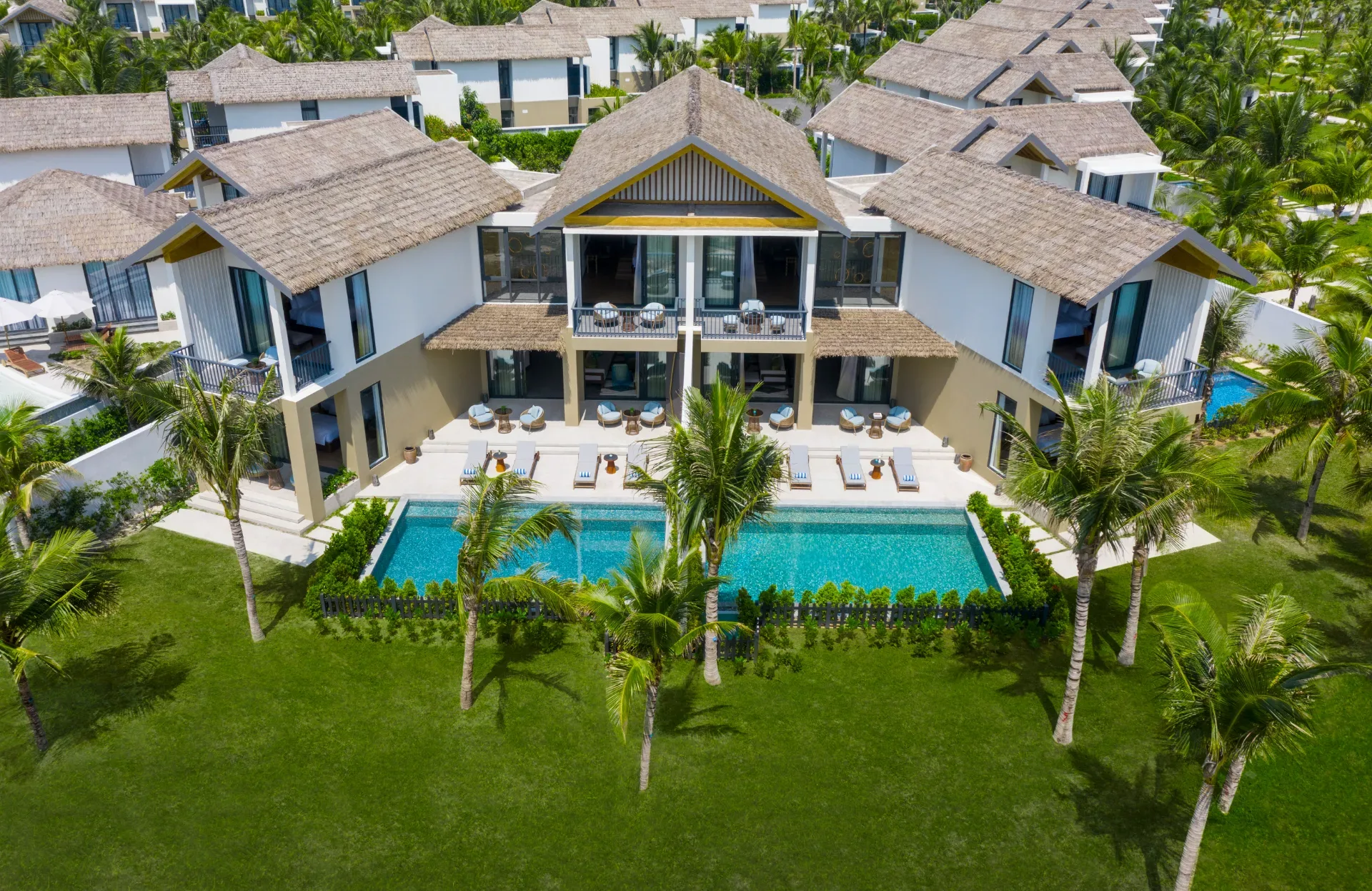 Grand Pool Villa 1 bedroom