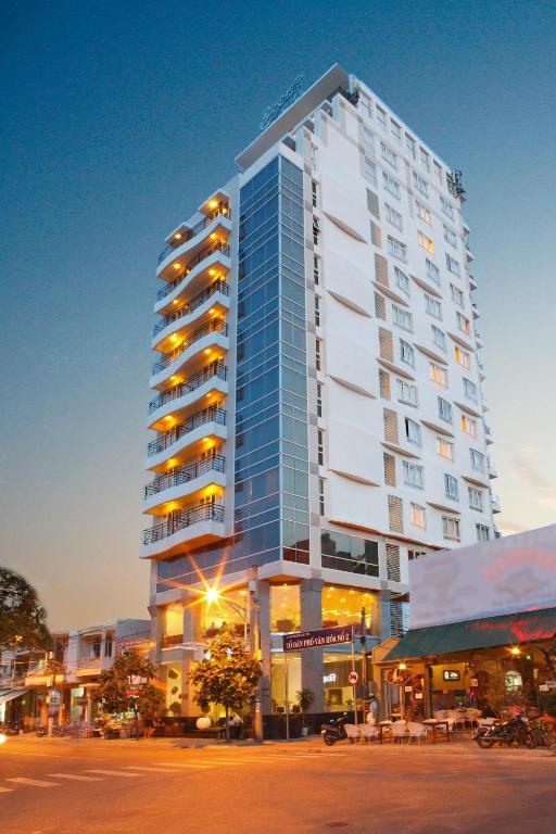 Starlet Hotel Nha Trang