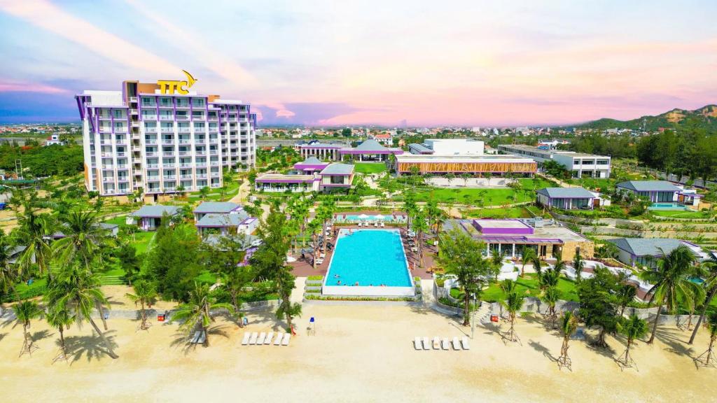 TTC Vân Phong Bay Resort