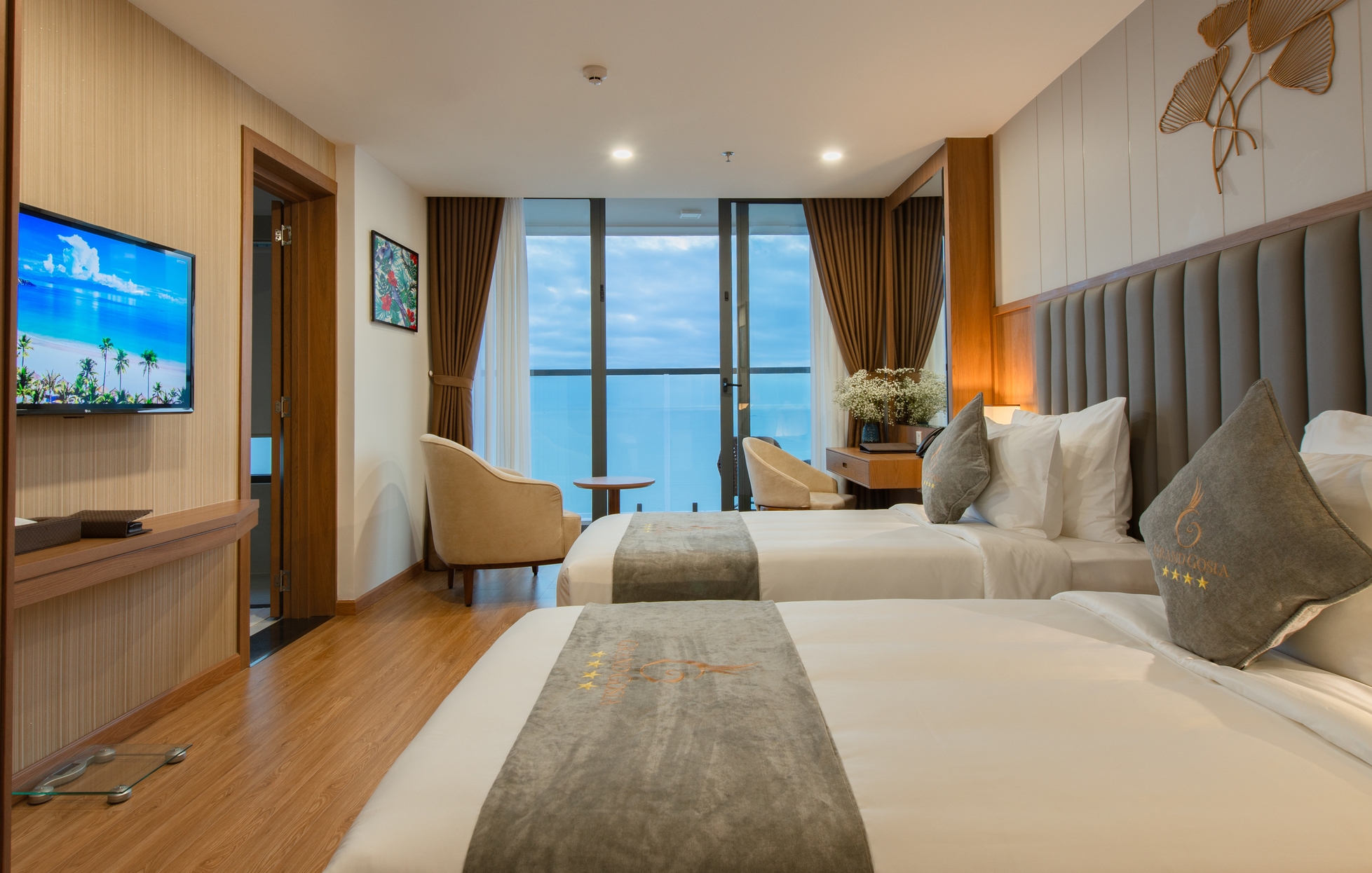 Senior Deluxe Sea View