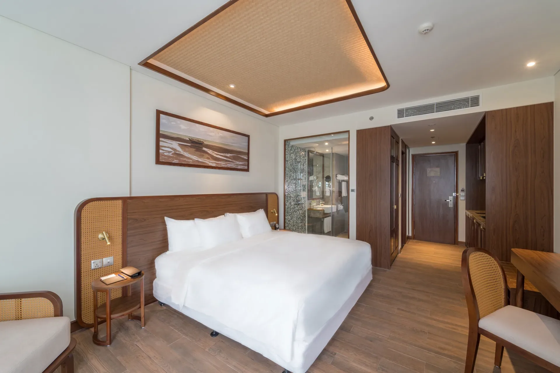Deluxe King or Twin with Garden view