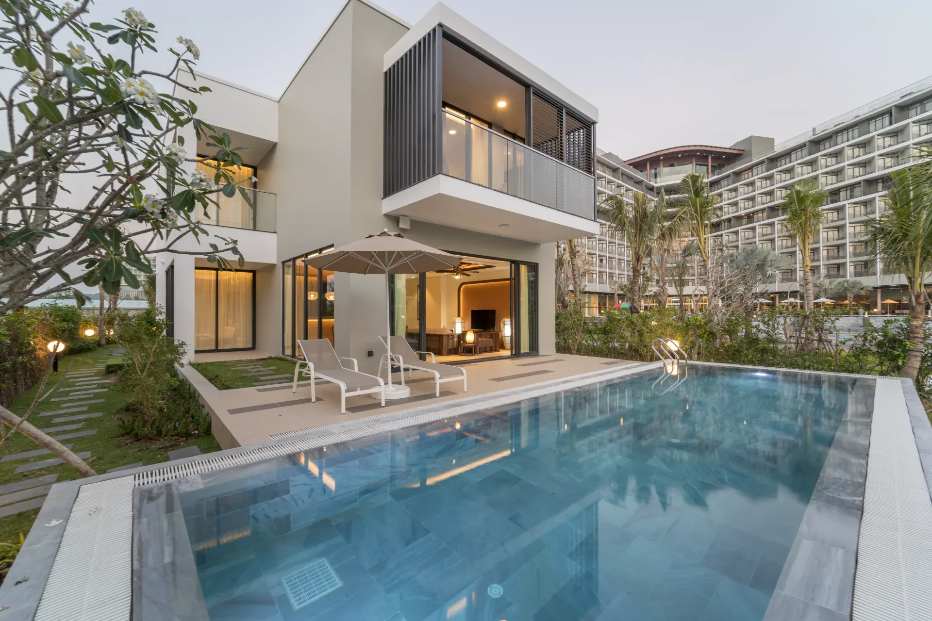 Deluxe Villa 03-Bedrooms with Private Pool