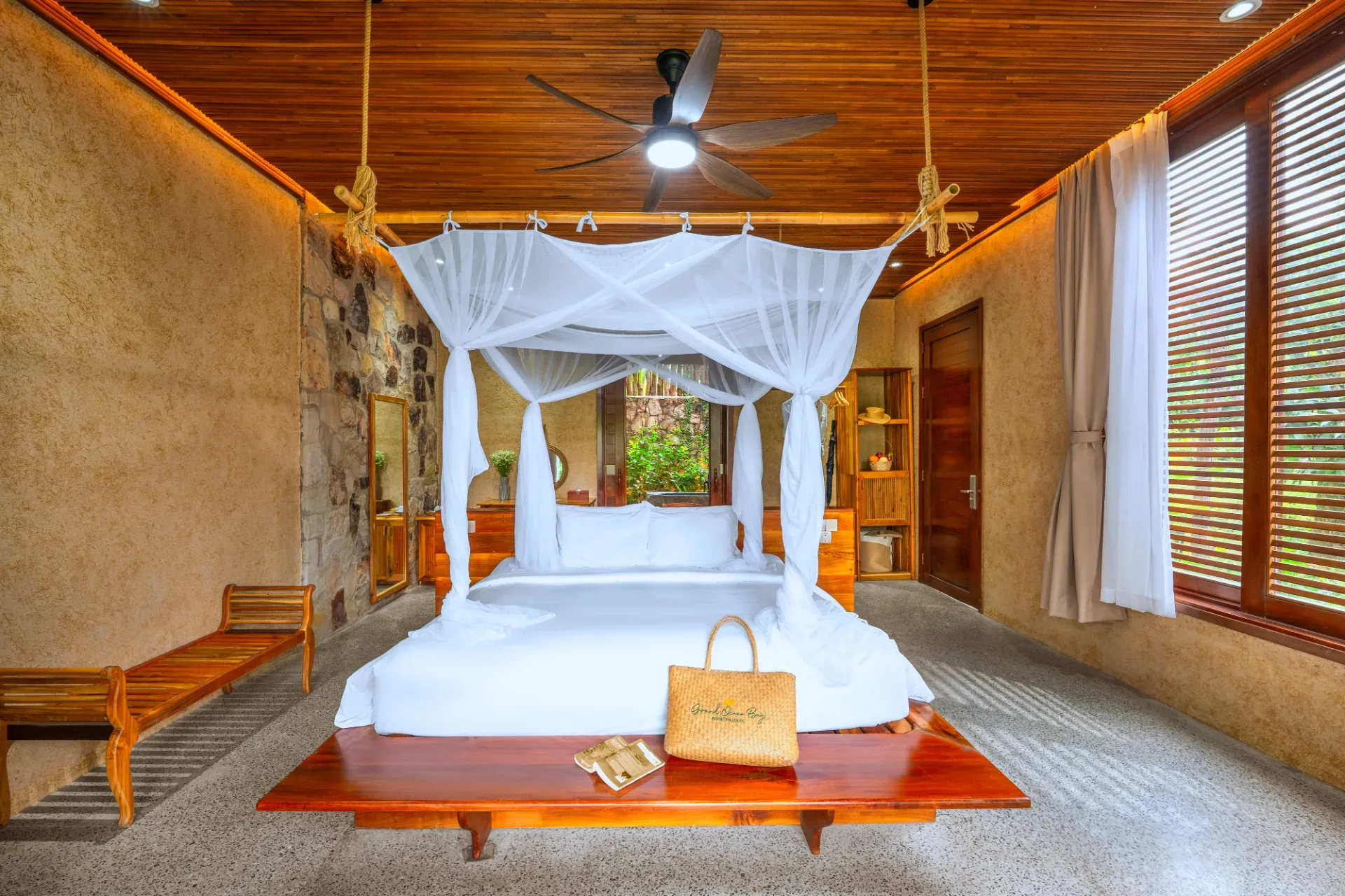 Premium Bungalow with Garden View