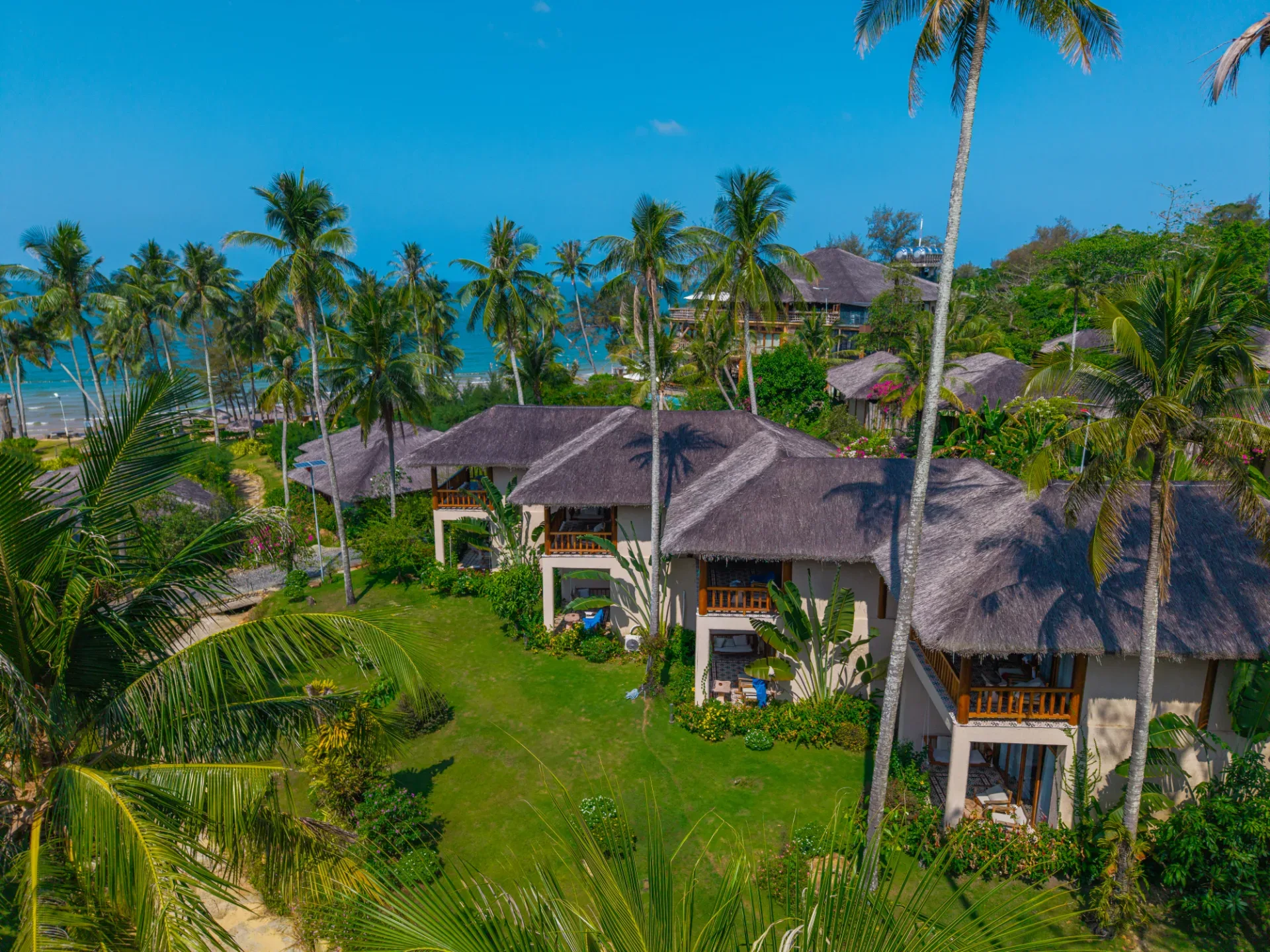 Premium Ocean Breeze with Balcony (No Extrabed)